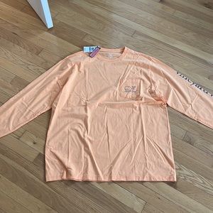 Vineyard Vines vintage whale men’s XL